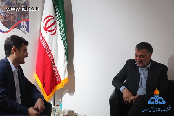 مدیرعاملمدیرعامل شرکت پایانه های نفتی ایران بهمراه مدیران ارشد این شرکت از بیست و چهارمین نمایشگاه بین‌المللی نفت بازدید کردند. 4