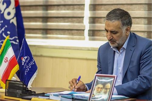 پیام تبریک مدیرعامل شرکت پایانه های نفتی ایران به مناسبت ۱۲ فروردین روز جمهوری اسلامی ایران