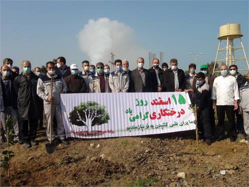 گزارش تصویری : برگزاری مراسم روز درختکاری در مناطق عملیاتی شرکت پایانه های نفتی ایران