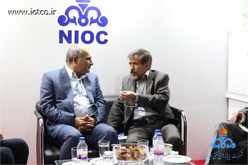 گزارش تصویری / بازدید مدیر عامل شرکت پایانه های نفتی ایران از نمایشگاه بین المللی نفت(۳)