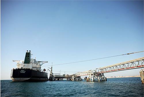 ثبت رکورد صادرات ٧ میلیون بشکه نفت در پایانه های نفتی ایران
