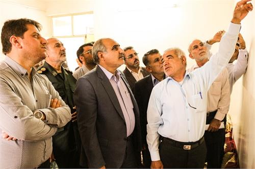 دیدار مدیرعامل شرکت پایانه های نفتی ایران با خانواده شهیدان حسینی‌مقدم در برازجان