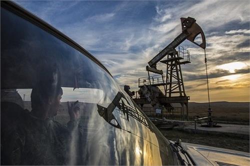 افزایش فروش چشمگیر نفت ایران طی نیمه نخست سال جاری میلادی