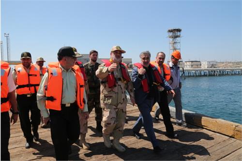 گزارش تصویری/ بازدید فرمانده ناجا از پایانه نفتی خارگ