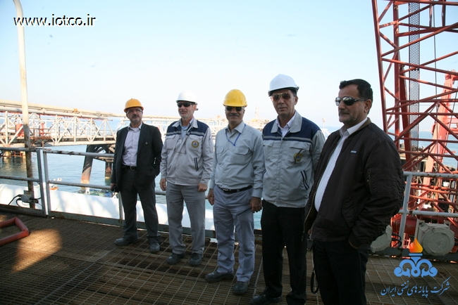 تعویض slop tank پهلوگاههای 11 و 12 اسکله غربی در تاریخ 93/12/11 3