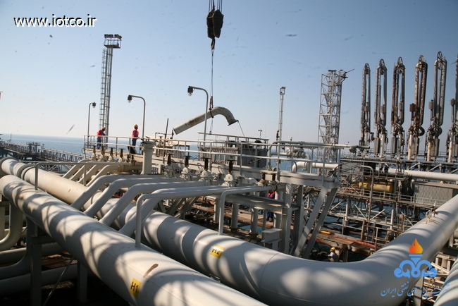 تعویض slop tank پهلوگاههای 11 و 12 اسکله غربی در تاریخ 93/12/11 6