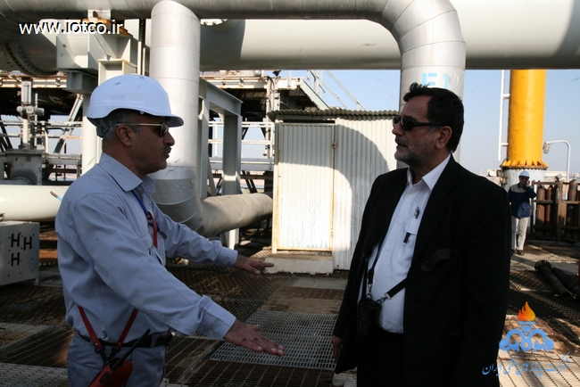 تعویض slop tank پهلوگاههای 11 و 12 اسکله غربی در تاریخ 93/12/11 5