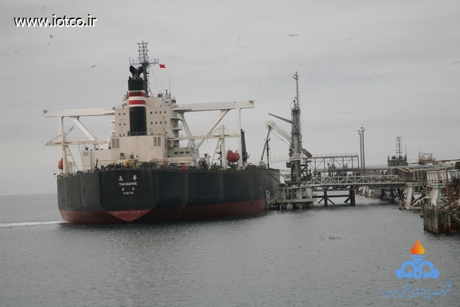 تعویض slop tank پهلوگاههای 11 و 12 اسکله غربی در تاریخ 93/12/11 5
