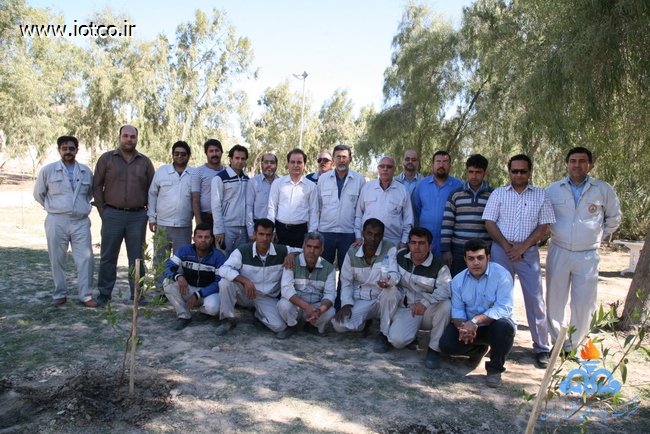 15 روز درختکاری پایانه نفتی خارگ 29