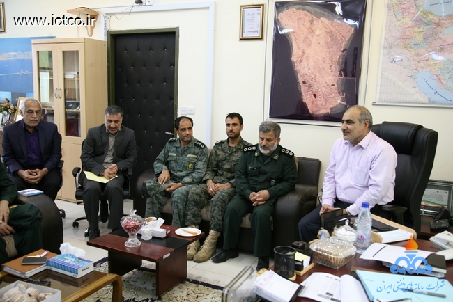 بازدید مدیرعامل و تبریک سال نو 1