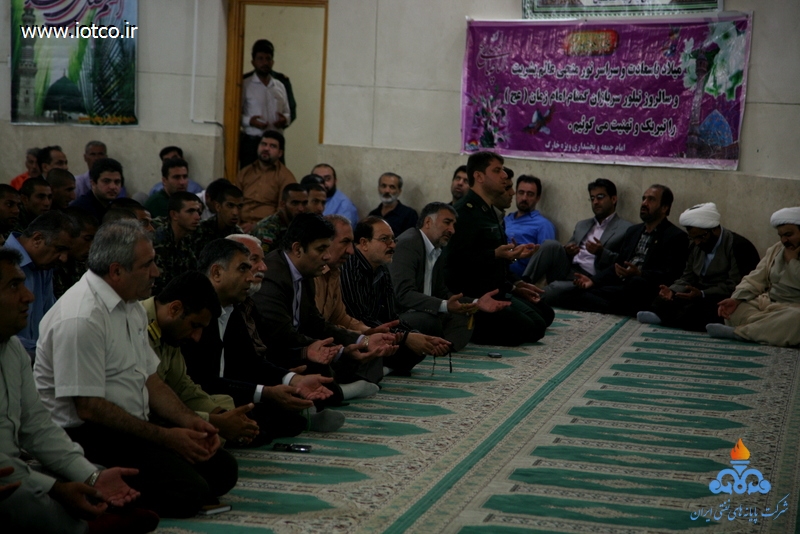 آیت الله سید احمد خاتمی -مسجد امیرالمومنین (ع) خارگ 1