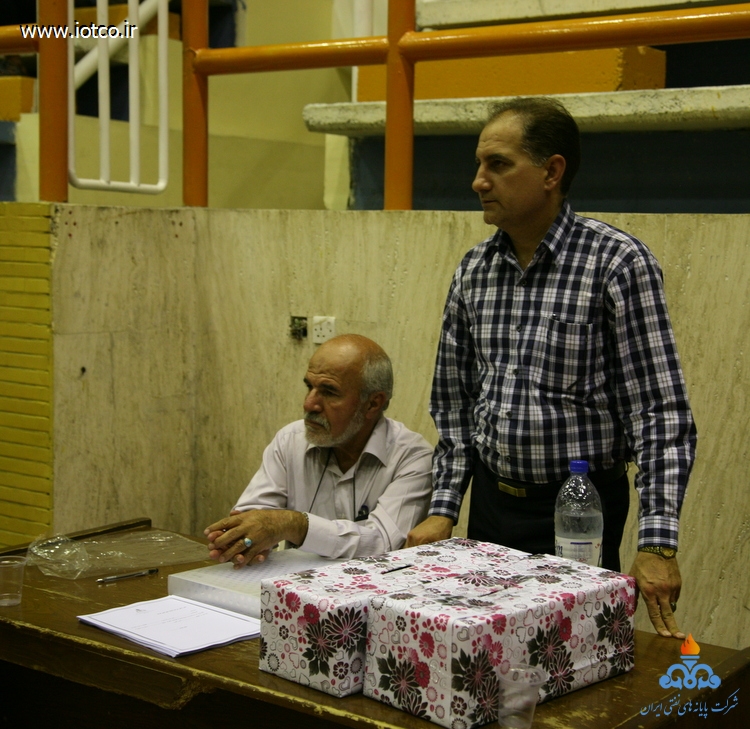 بازی خیرخواهانه فوتسال 9