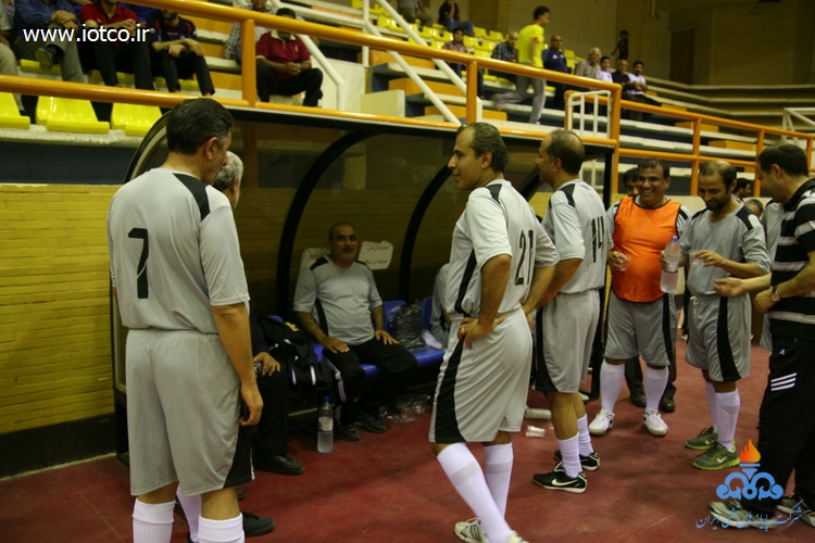 بازی خیرخواهانه فوتسال 4