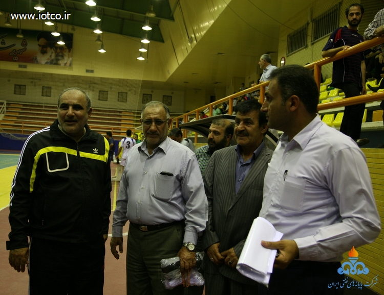 بازی خیرخواهانه فوتسال 10