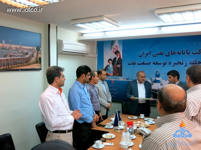 تقدیر از موسوی 8