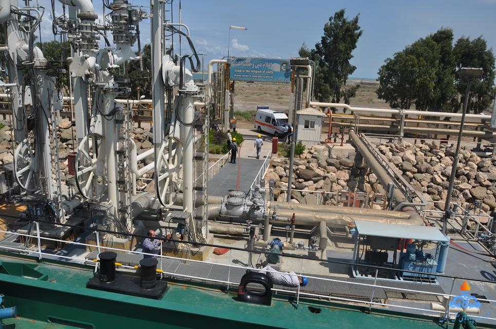 برگزاری مانور عملیاتی امداد و جات در پایانه های نفتی  شمال 4