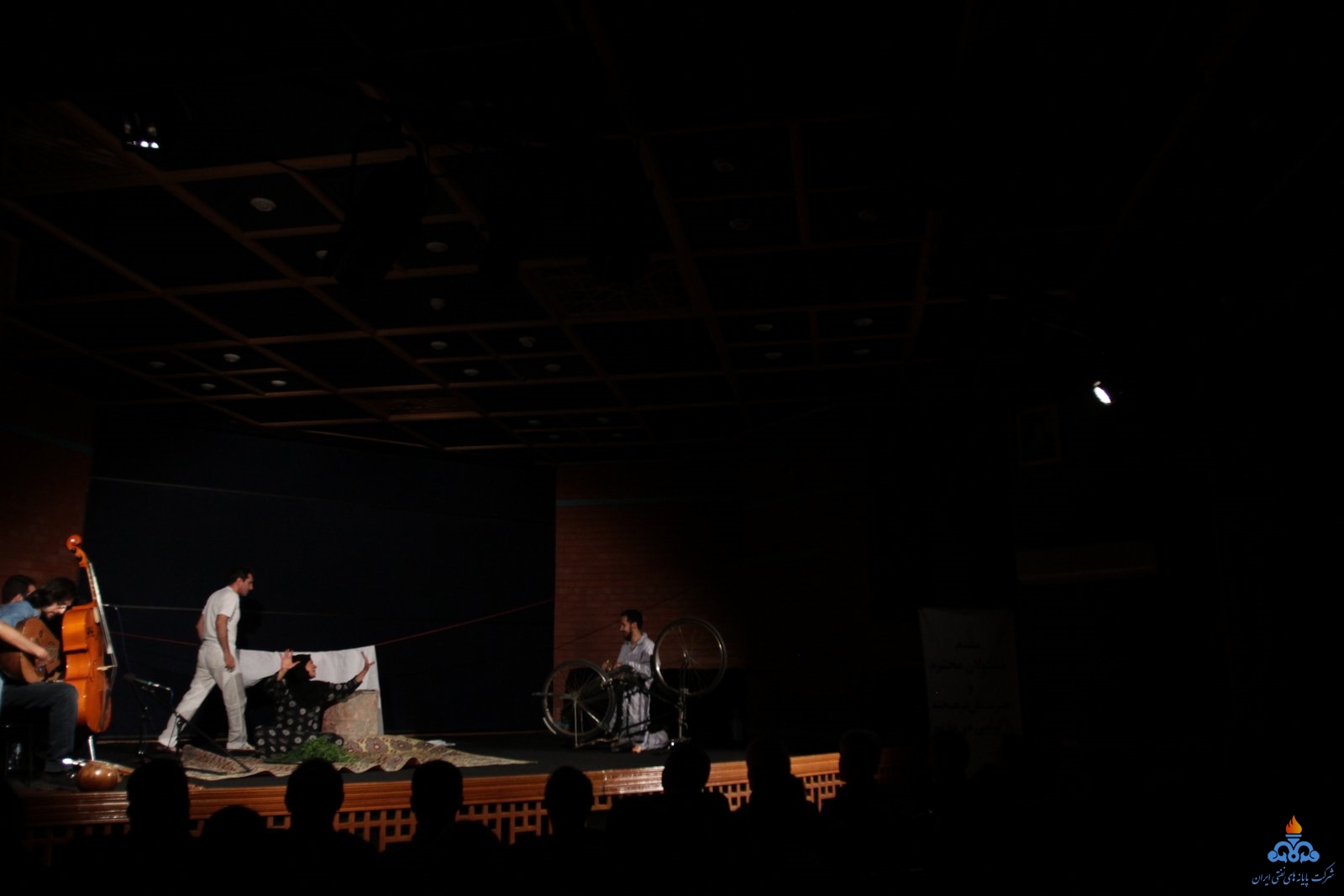 مراسم اختتامیه دومین جشنواره نمایشنامه نویسی صنعت نفت جنوب 6