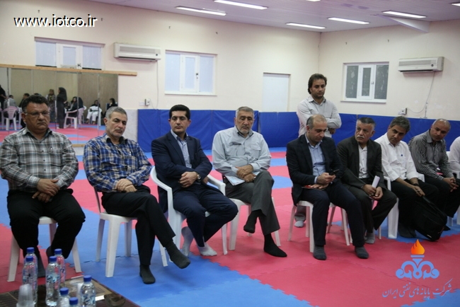 تجلیل از ورزشکاران قهرمان 17