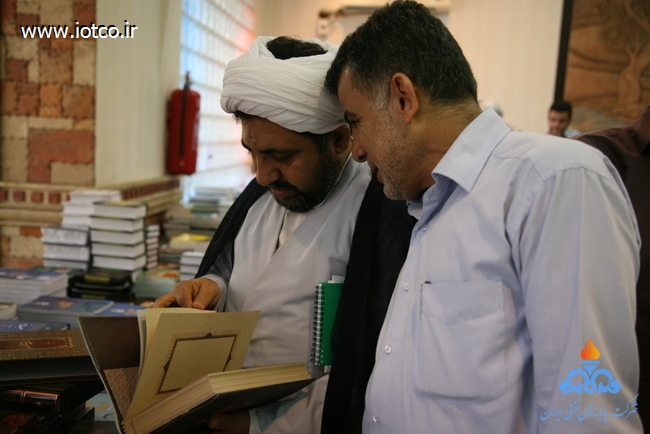 نمایشگاه کتاب 10