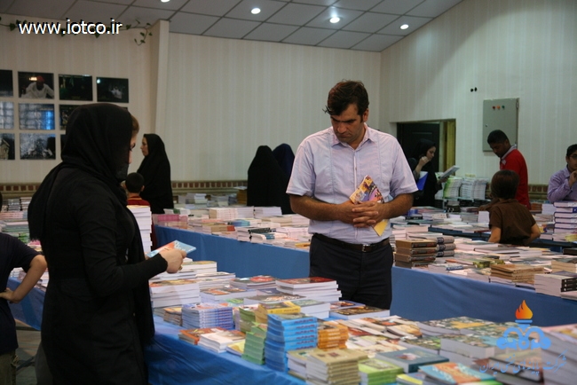 نمایشگاه کتاب 13