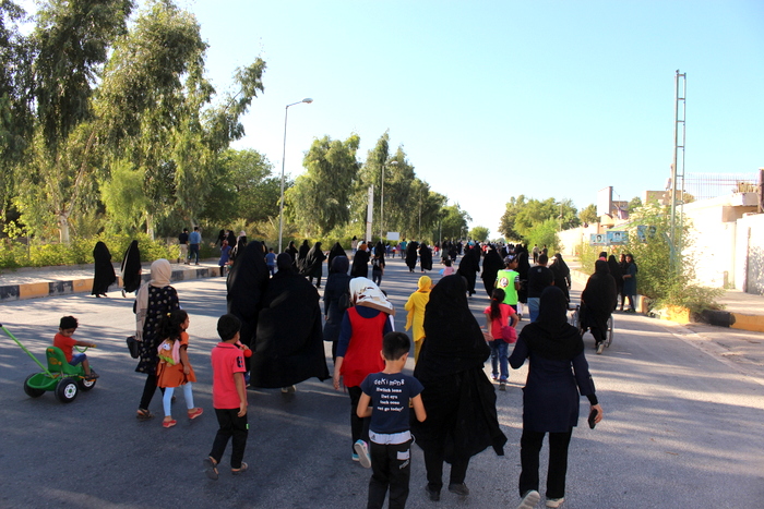 پیاده روی  12