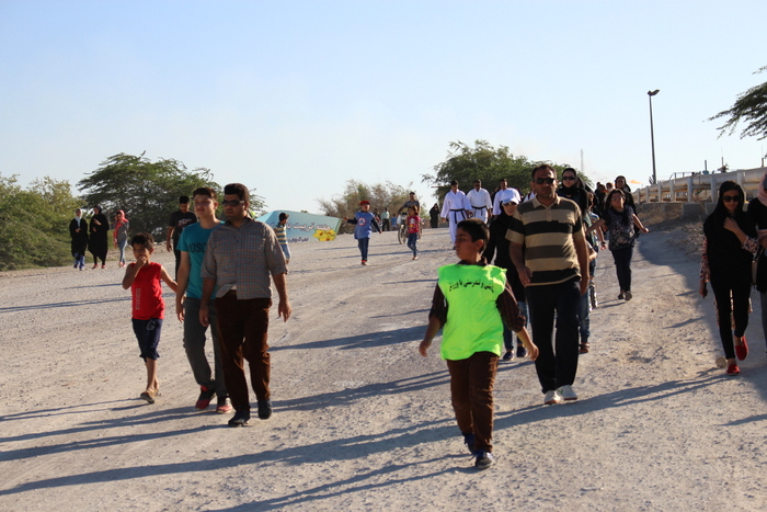 پیاده روی  18