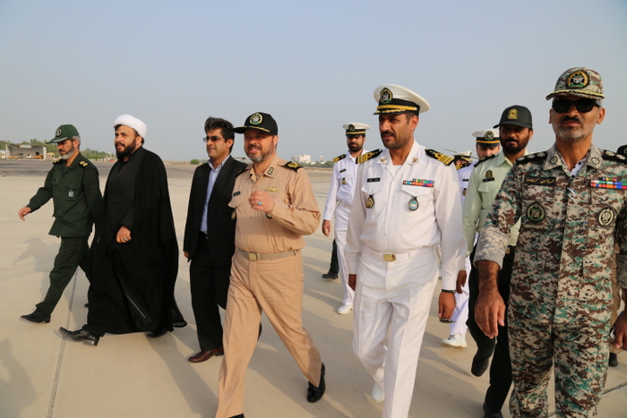 بازدید فرماندهی نیروی دریایی ارتش 9
