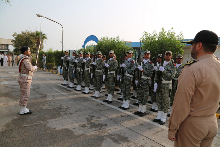 بازدید فرماندهی نیروی دریایی ارتش 18