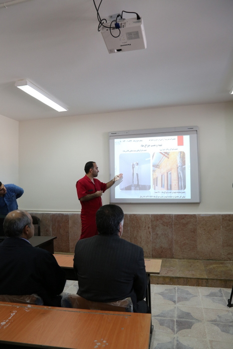 افتتاح مدرسه آزادی 31