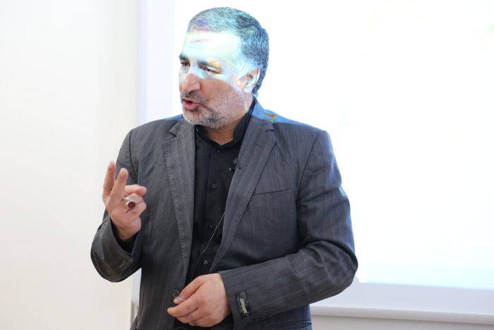 افتتاح مدرسه آزادی 33