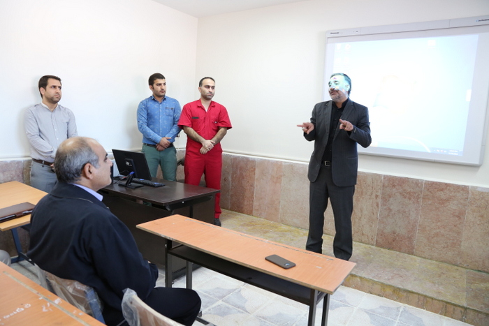 افتتاح مدرسه آزادی 34