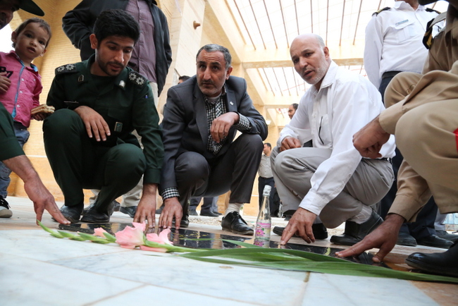 غباروبی گلزار شهدا 6