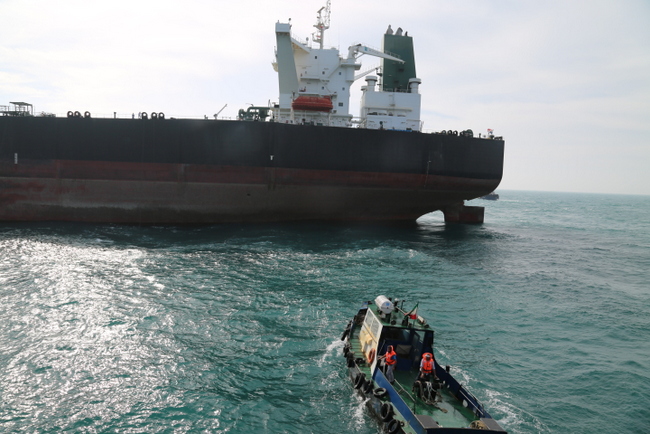 پهلودهی نفتکش 11