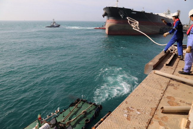 پهلودهی نفتکش 20