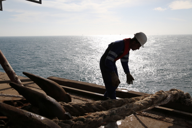 پهلودهی نفتکش 1