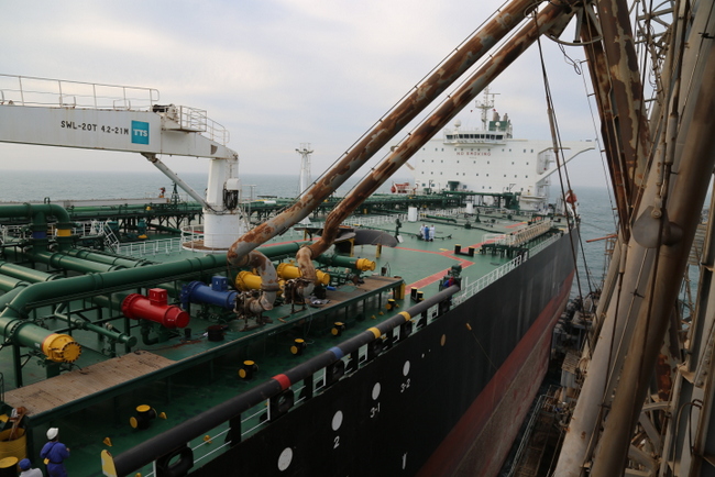 پهلودهی نفتکش 13