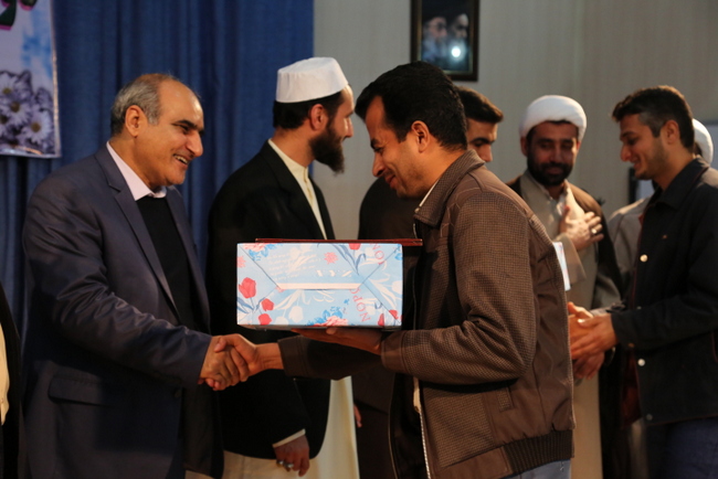 همایش طنین وحدت 52