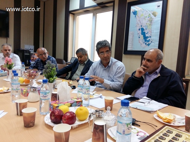 نشست با معتمدین خارگ 5