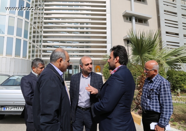 نشست با معتمدین خارگ 15