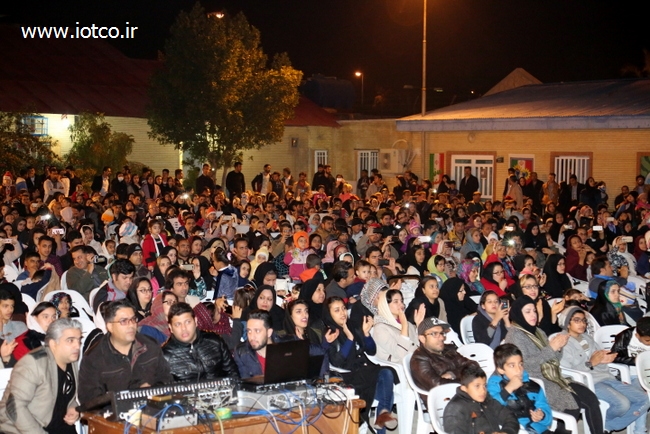 جشن انقلاب 8