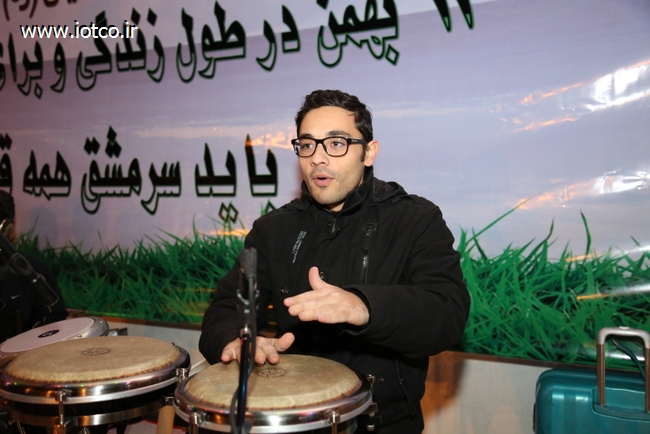 جشن انقلاب 11