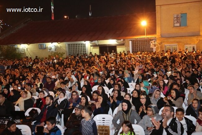 جشن انقلاب 16