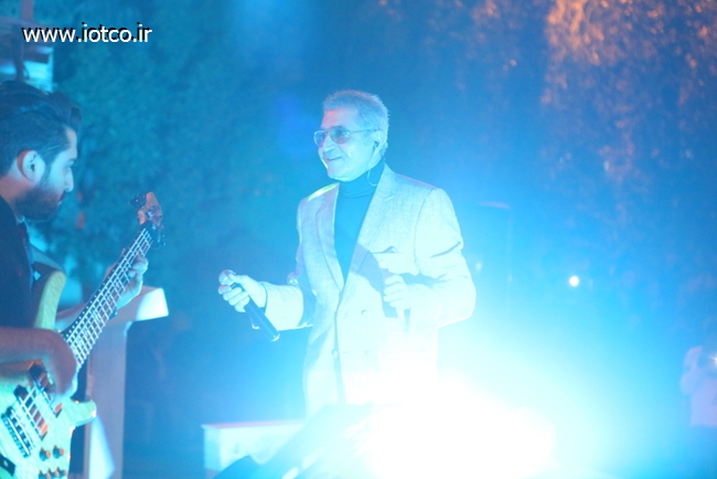 جشن انقلاب 17