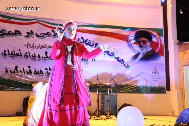 جشن انقلاب 27