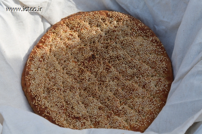 نان محلی 15