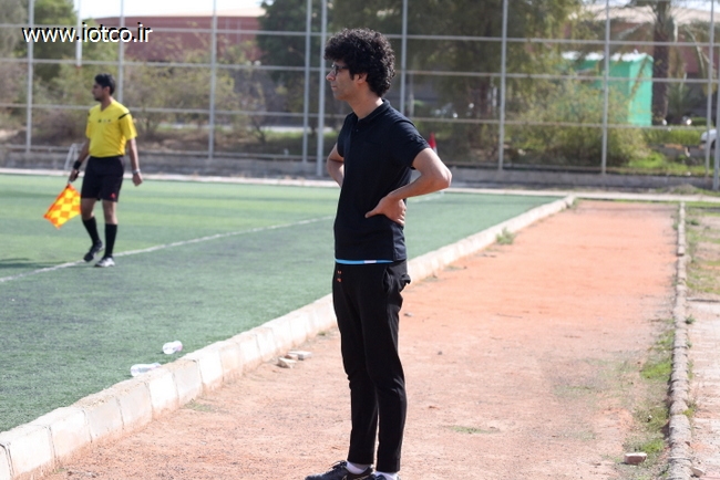 فوتبال دهه فجر 10