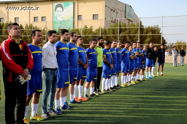 فوتبال دهه فجر 42