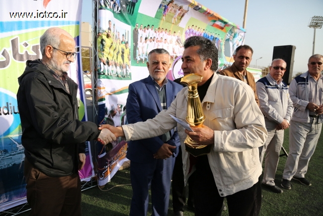 فوتبال دهه فجر 55