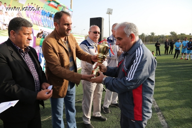 فوتبال دهه فجر 56