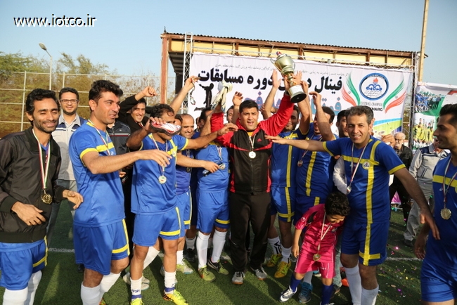 فوتبال دهه فجر 65